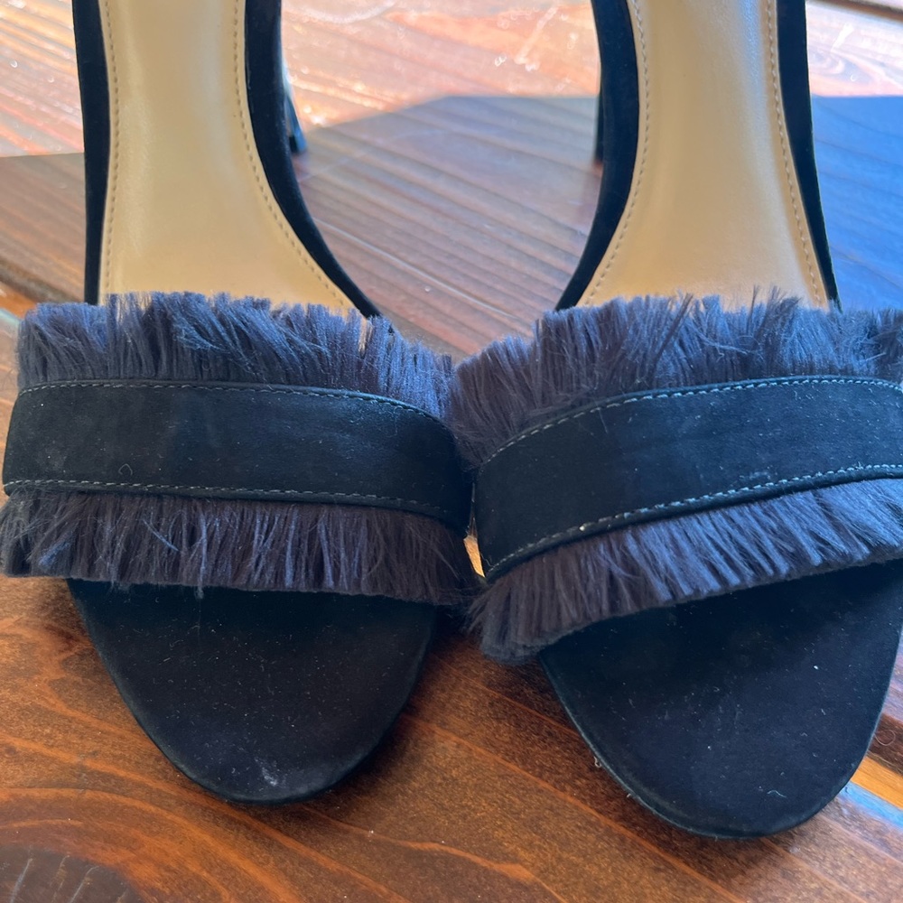 New Vince Camuto Black Fringe , Open Toe Heels,, So Pretty ! Size 8